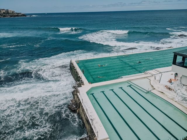 Pool Renovation Sydney: What to Do Before Hiring a Contractor