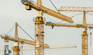 Planning a Major Construction Lift: What Project Managers Need to Know