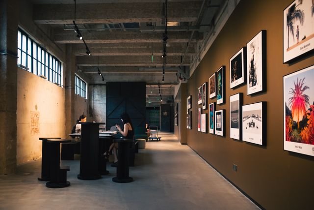 Why Independent Galleries Still Matter in an Increasingly Digital Creative World